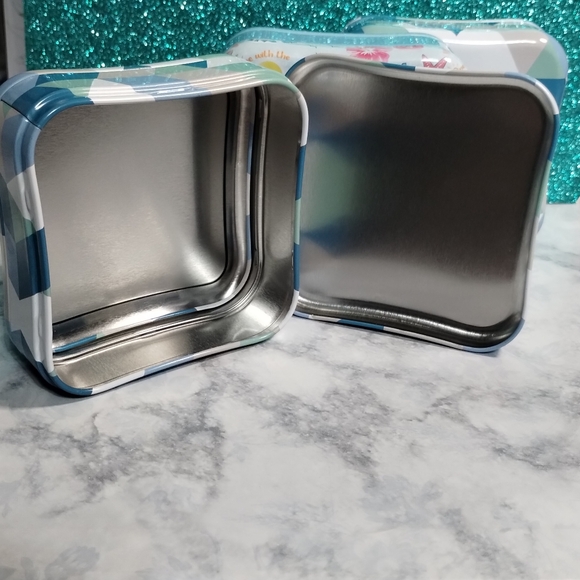 Tin Box Set - Picture 6 of 6
